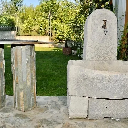 Private With Pool Villa Belgrado