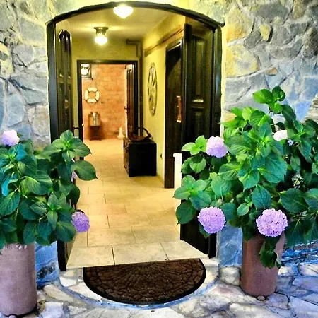 Villa Private With Pool Belgrado