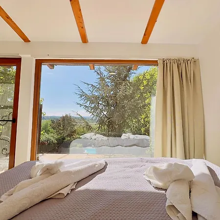 Private With Pool Belgrado