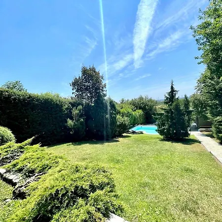 Private With Pool Belgrado